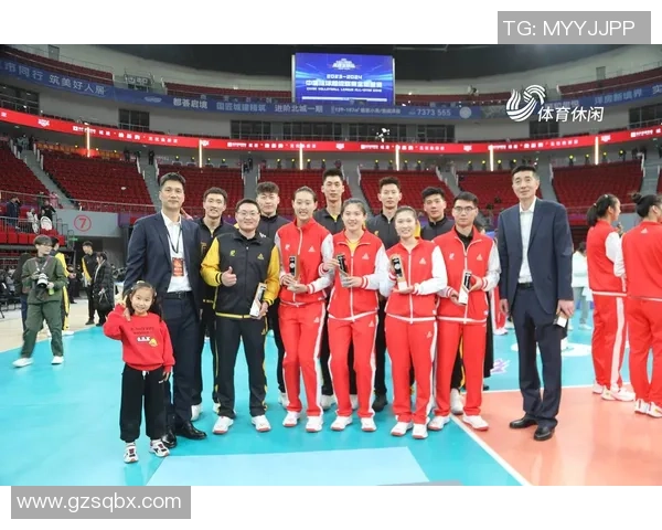 深圳排球队在钻石联赛中的崛起与突破之路全景回顾